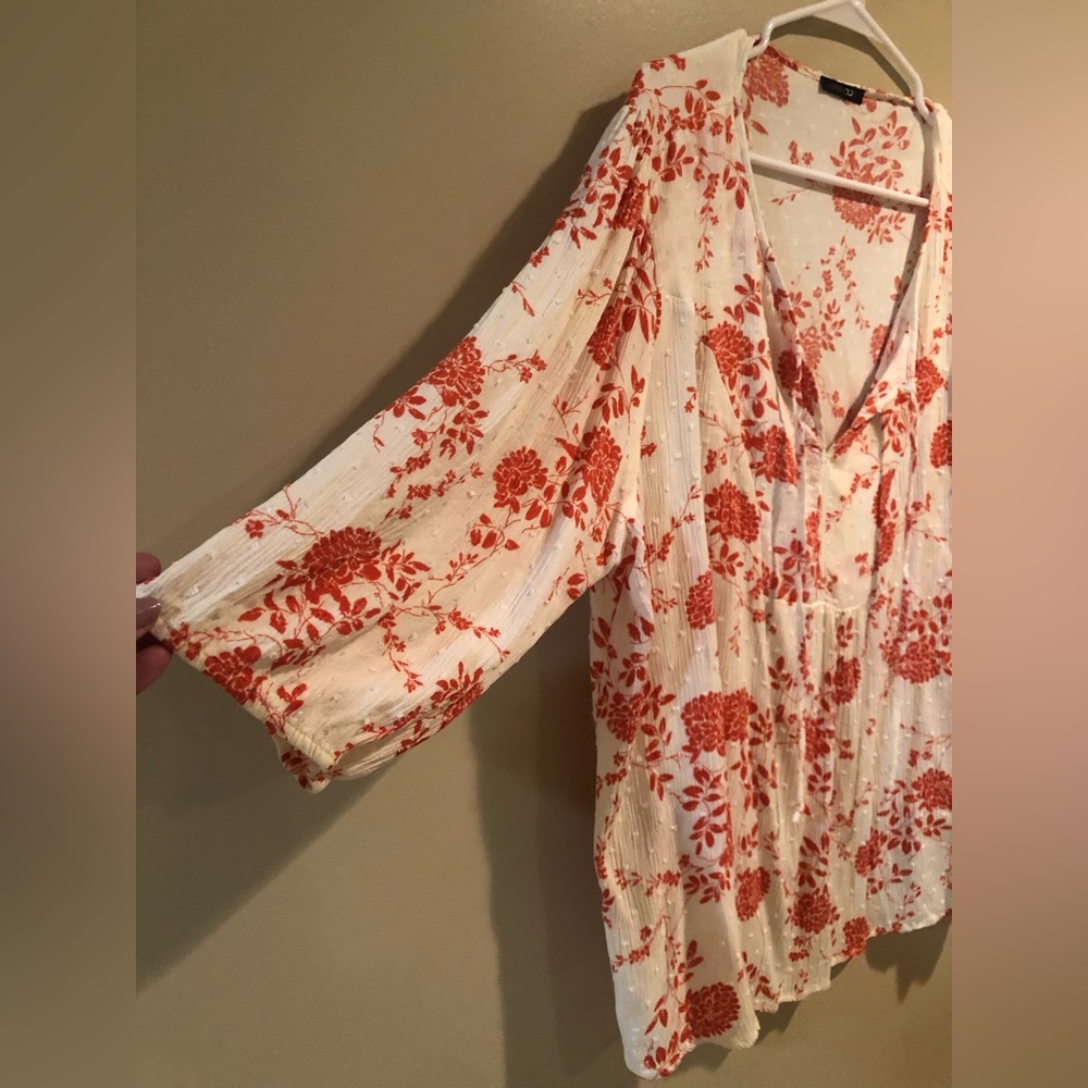 Orange and cream blouse. Size 2X. - Picture 2 of 10